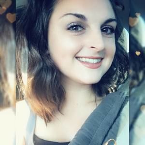 Meet your Posher, Jasmine